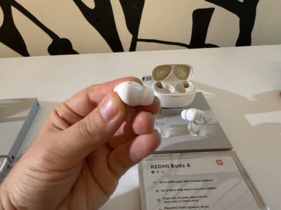 A REDMI Headphones Neo 72 órás üzemidőt és USB-C-s Hi-Res hangot ígér, a Buds 8 50 dB-es ANC-t kapott