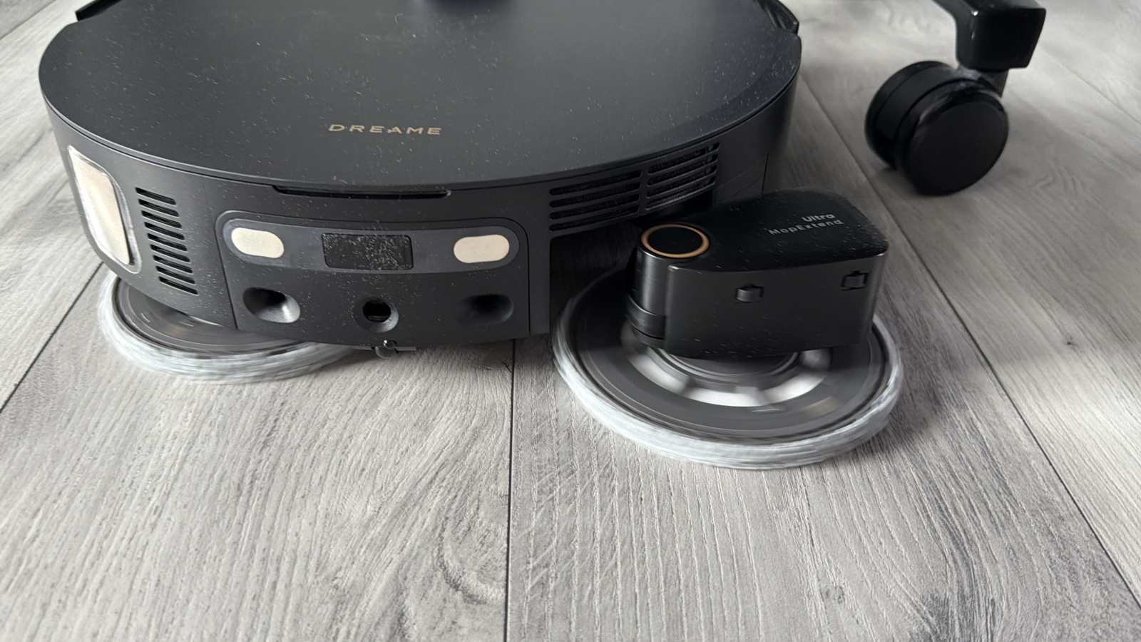 Dreame X60 Pro Ultra Complete teszt: 42 000 Pa, kihúzható karok és akár 10 cm-es küszöbök 121 Dreame X60 Pro Ultra Complete