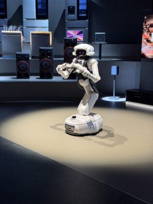 LG az IFA 2026-on: CLOiD robot, 1000 Hz-es UltraGear és tanuló hűtőszekrény