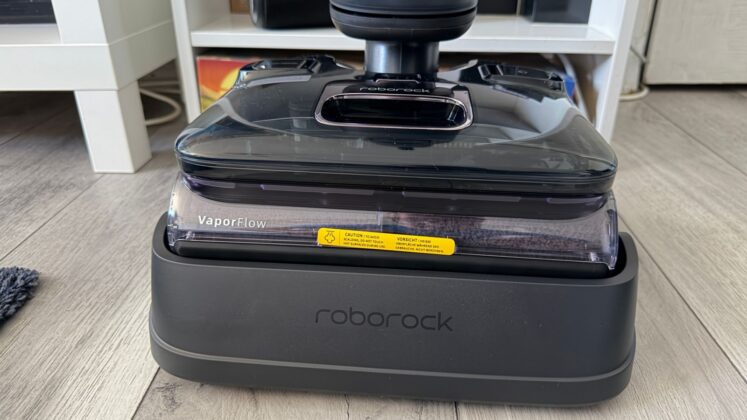 Roborock F25 Ultra teszt: forró vizes és gőzös takarítás egy nagy teljesítményű állóporszívóban