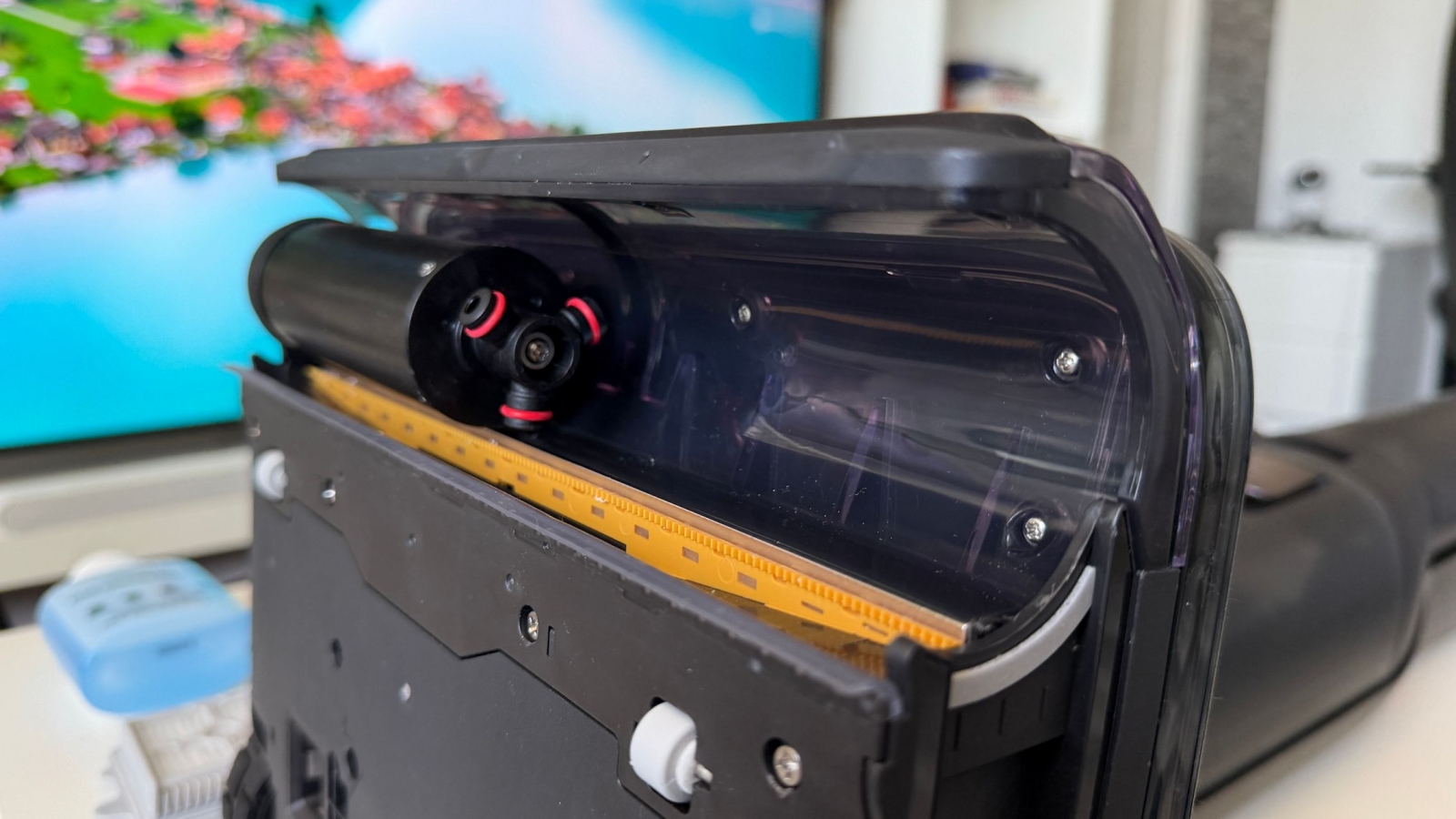 Roborock F25 Ultra teszt: forró vizes és gőzös takarítás egy nagy teljesítményű állóporszívóban 64 Roborock F25 Ultra