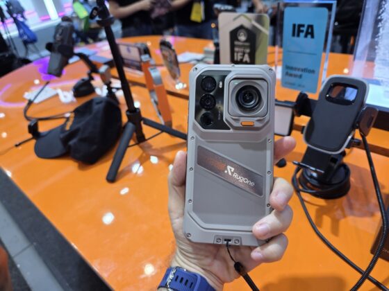 Telefon és akciókamera egyben: ilyen a RugOne Xsnap 7 Pro