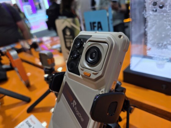 Telefon és akciókamera egyben: ilyen a RugOne Xsnap 7 Pro
