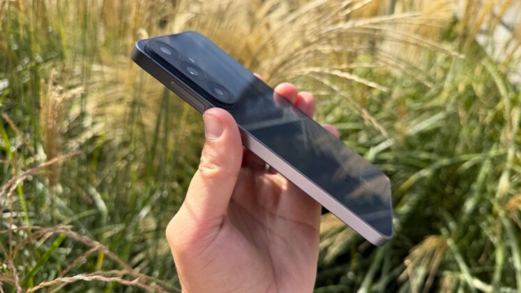 Hét évre tervezhető a Samsung Galaxy S26 FE? A szoftvertámogatás és a cserélhető akkumulátor mellette szól