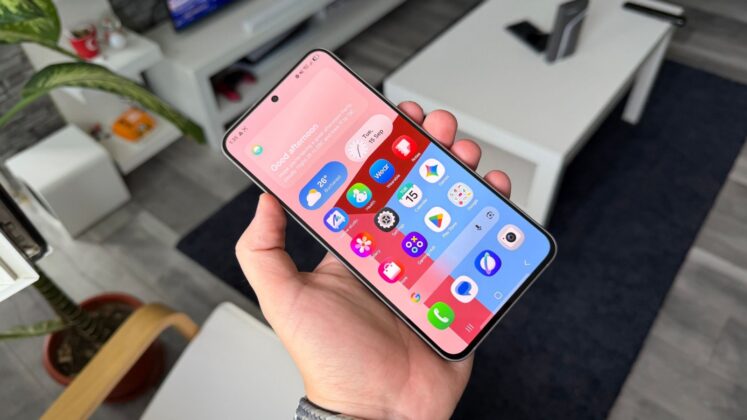 Hét évre tervezhető a Samsung Galaxy S26 FE? A szoftvertámogatás és a cserélhető akkumulátor mellette szól