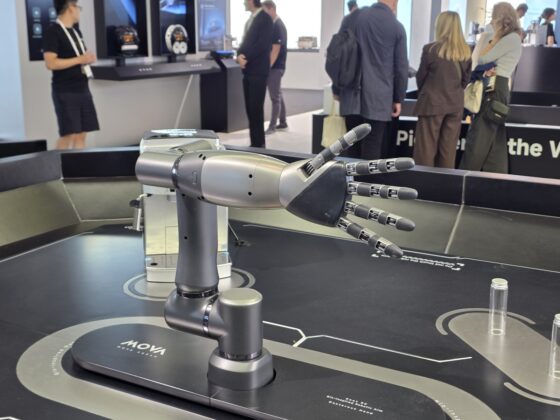 A MOVA már nem csak robotporszívókban gondolkodik: robotkar, fűnyírók és medencetisztítók az IFA 2026-on