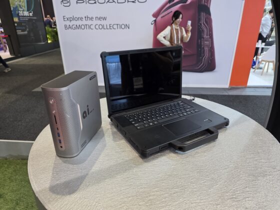 Az Oukitelnél a telefon gyújt, a laptop pedig napenergiát gyűjt – IFA 2026