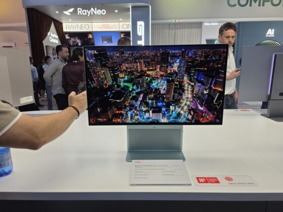TCL 32X3A OLED+: 4K/240 Hz-es monitor 480 Hz-es Full HD móddal és tükröződéscsökkentéssel