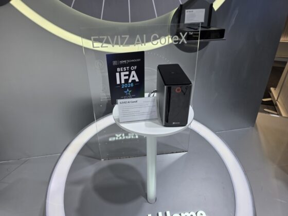 Az EZVIZ az IFA 2026-on: tenyérvénás zár, gőzös robot és otthoni AI-szerver