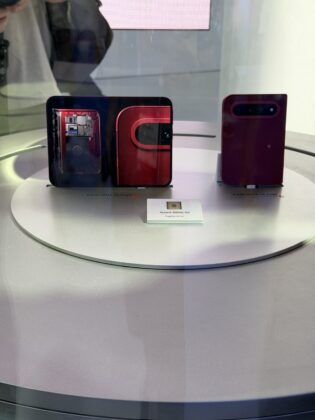 Xiaomi 18 Fold az IFA 2026-on: széles formátum, három Leica kamera és saját fejlesztésű chip