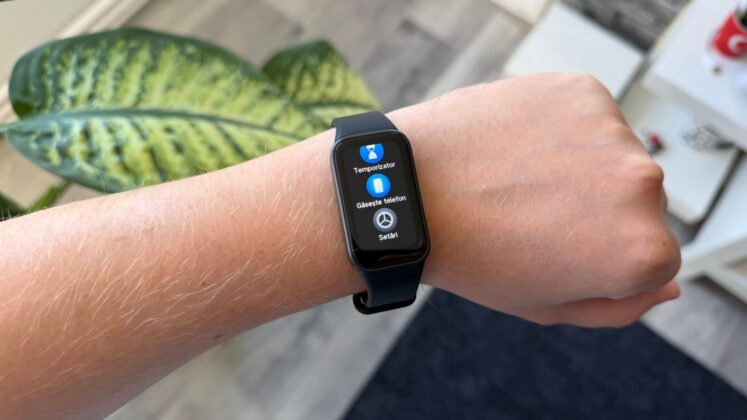 Xiaomi Smart Band 11 Active teszt: van még helye a klasszikus fitneszkarkötőnek 2026-ban?