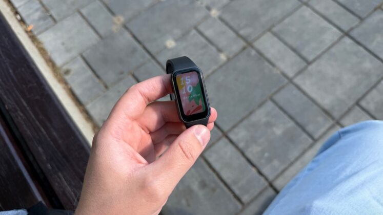 Xiaomi Smart Band 11 Active teszt: van még helye a klasszikus fitneszkarkötőnek 2026-ban?