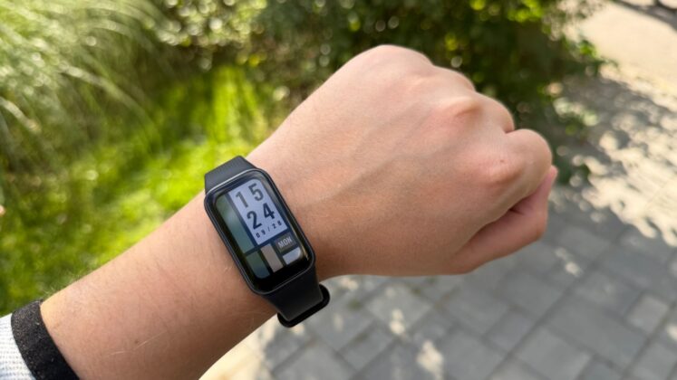 Xiaomi Smart Band 11 Active teszt: van még helye a klasszikus fitneszkarkötőnek 2026-ban?
