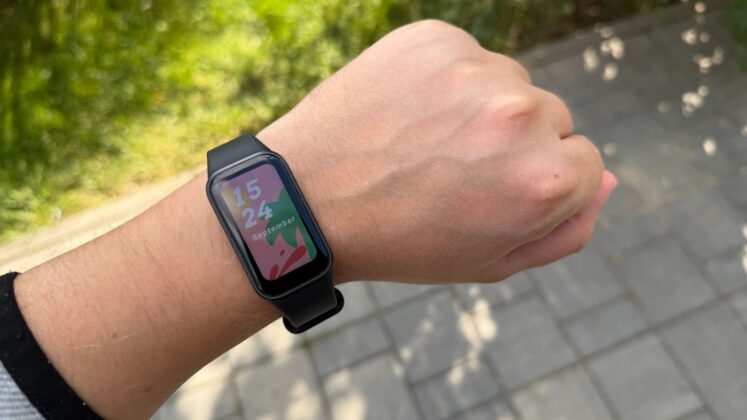 Xiaomi Smart Band 11 Active teszt: van még helye a klasszikus fitneszkarkötőnek 2026-ban?