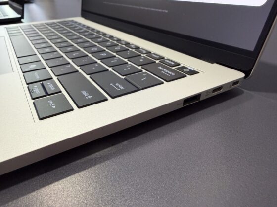 Bemutatkozott az ASUS ExpertBook A7: 10,3 mm-es üzleti laptop 3K OLED kijelzővel