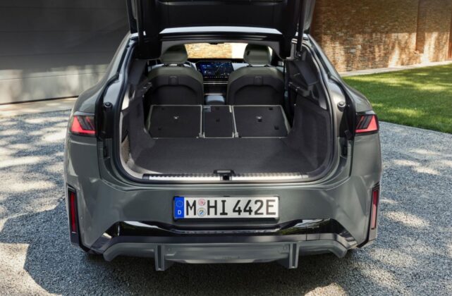 Bemutatkozott a BMW iX4: akár 828 km WLTP-hatótáv, 400 kW-os töltés és 612 lóerő