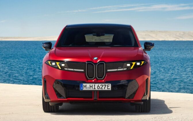Bemutatkozott a BMW iX4: akár 828 km WLTP-hatótáv, 400 kW-os töltés és 612 lóerő