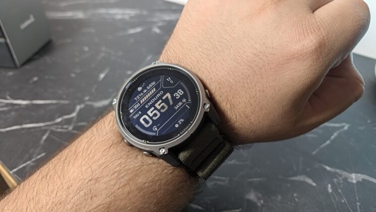 Garmin Enduro 4: megérkezett tesztre a hosszú üzemidejű outdoor óra