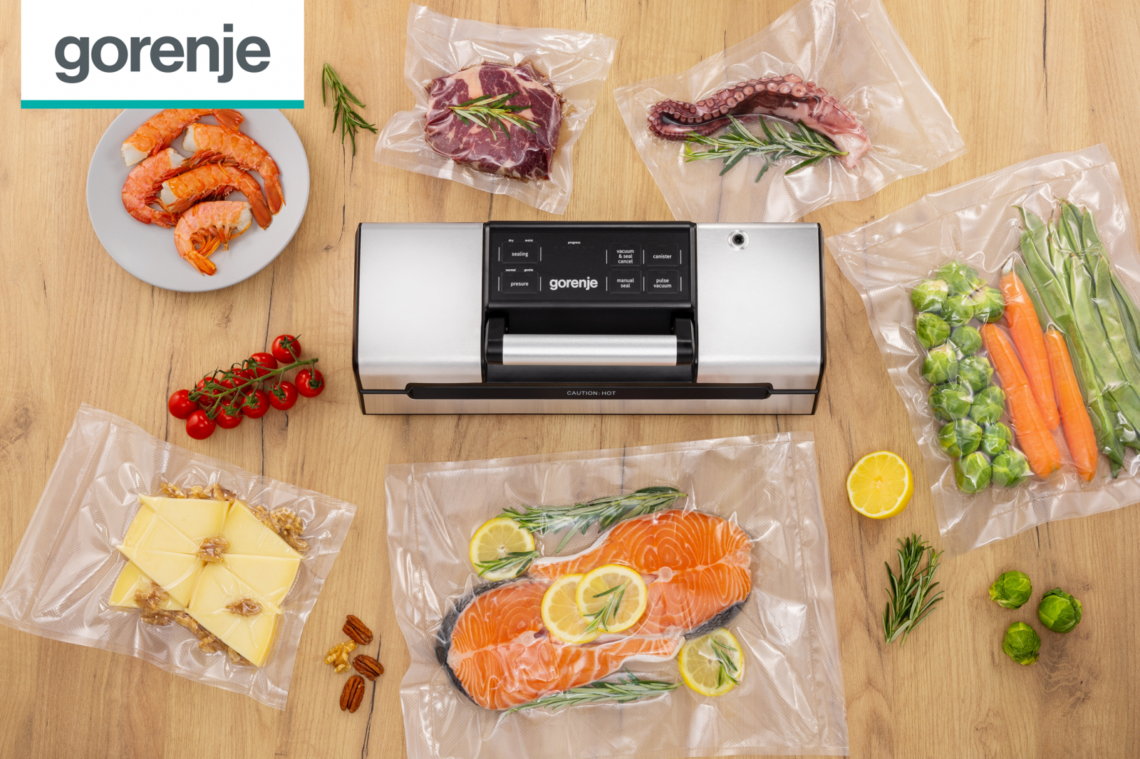 A Gorenje VS110BE vákuumozóval kevesebb helyet foglalhatnak az élelmiszerek a hűtőben és a fagyasztóban 2 Gorenje VS110BE: kompakt vákuumozó a hűtő és a fagyasztó rendszerezéséhez