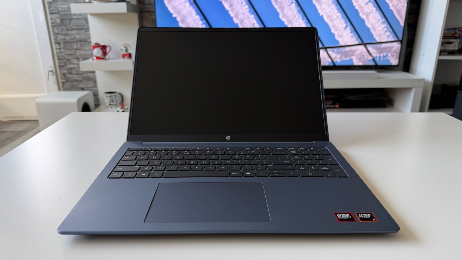 HP OmniBook 3 teszt: 16 hüvelykes társ hibrid munkához, tanuláshoz és multitaskinghoz 39 HP OmniBook 3