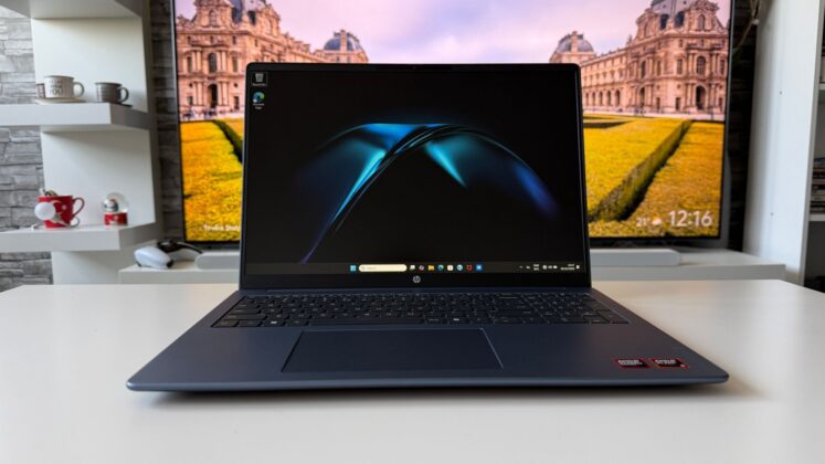 HP OmniBook 3 teszt: 16 hüvelykes társ hibrid munkához, tanuláshoz és multitaskinghoz