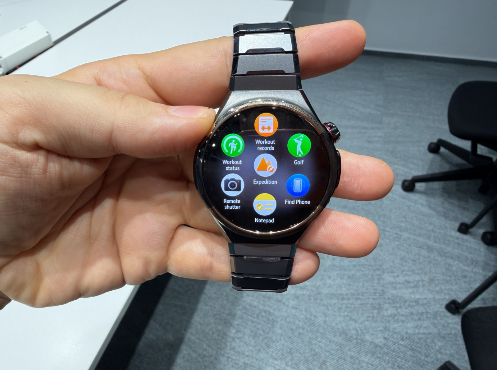 Huawei Watch 6 Pro teszt: prémium anyagok, eSIM és többnapos üzemidő 169 Huawei Watch 6 Pro