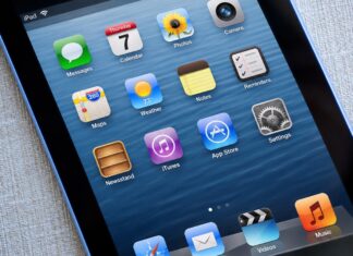 iOS 6 fut egy 2012-es Google Nexus 7 táblagépen