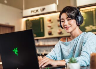 Razer Barracuda V2 Pro: hibrid ANC-s gamer headset akár 70 órás üzemidővel