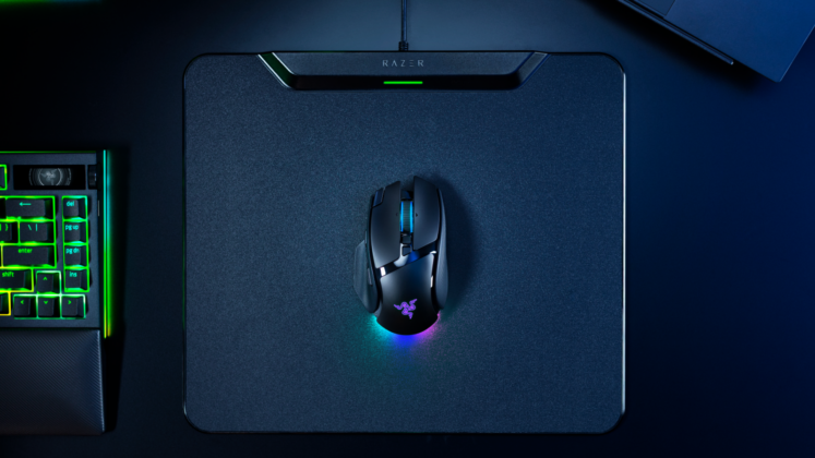 A Razer Basilisk V4 Pro vezeték nélküli töltődokkal már közel 100 ezer forintos egér lehet