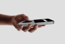 Sudo SP-01: iPod-hangulatú zenelejátszó fizikai görgővel és modern csatlakozókkal