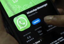 A WhatsApp Androidon teszteli az időzített üzenetküldést, offline telefon mellett is